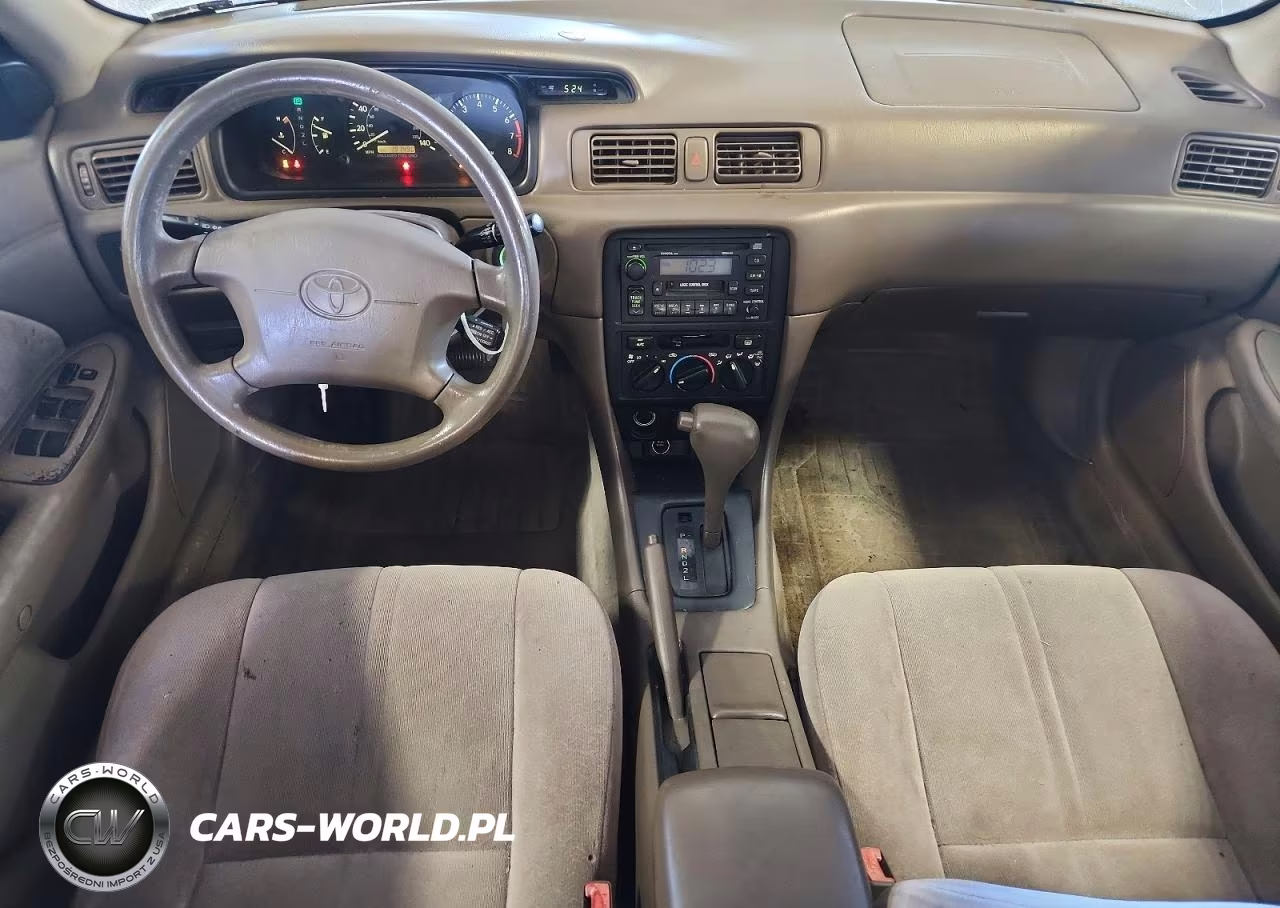 1999 Toyota Camry Le VIN:4T1BG22K1XU500584 - 8