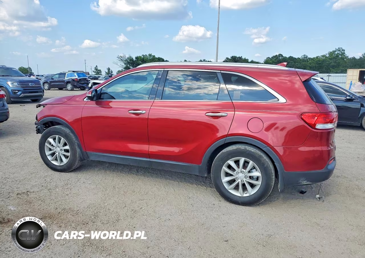 2018 Kia Sorento Lx VIN:5XYPG4A33JG404917 - 2