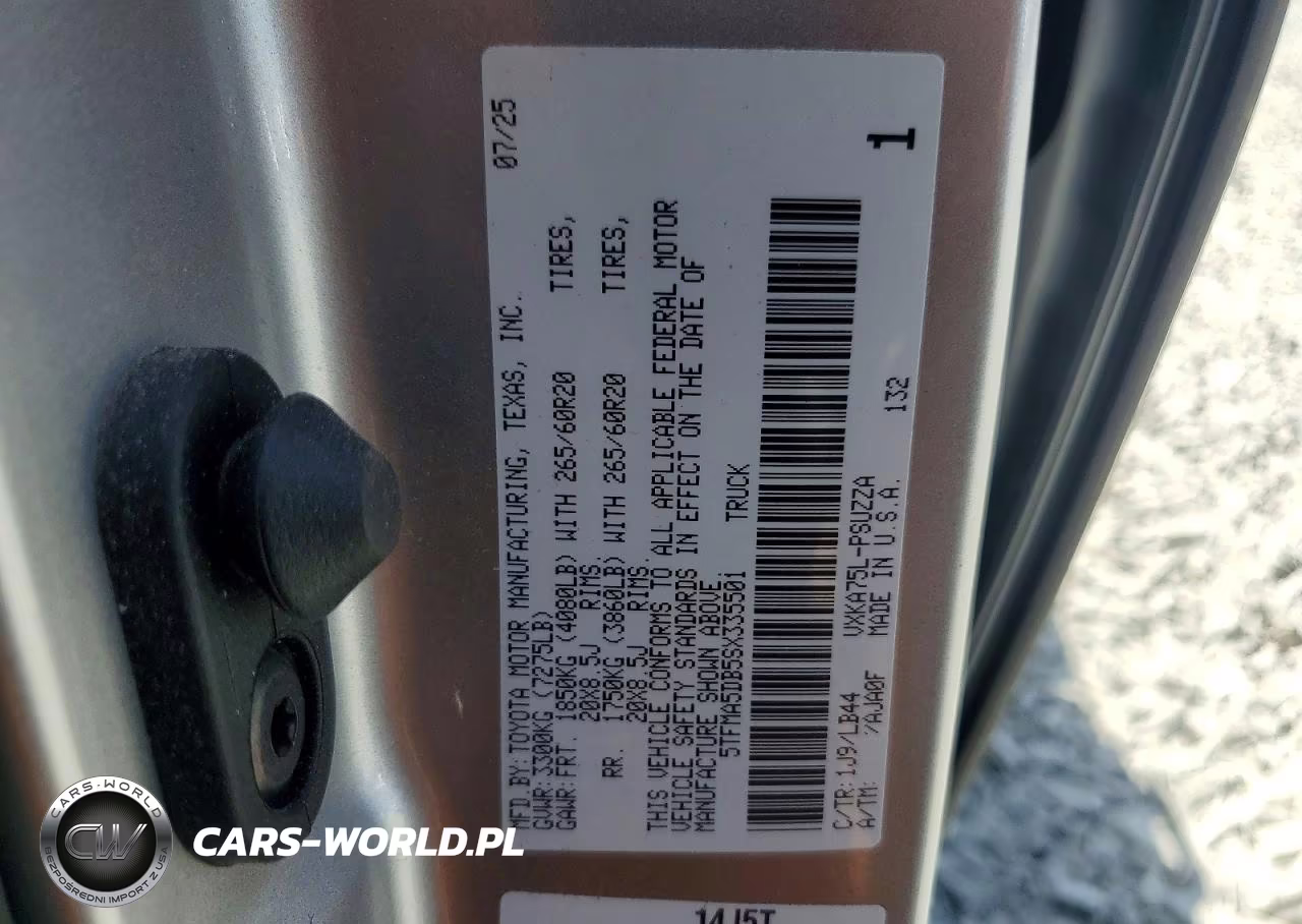 2025 Toyota Tundra VIN:5TFMA5DB5SX335501 - 12
