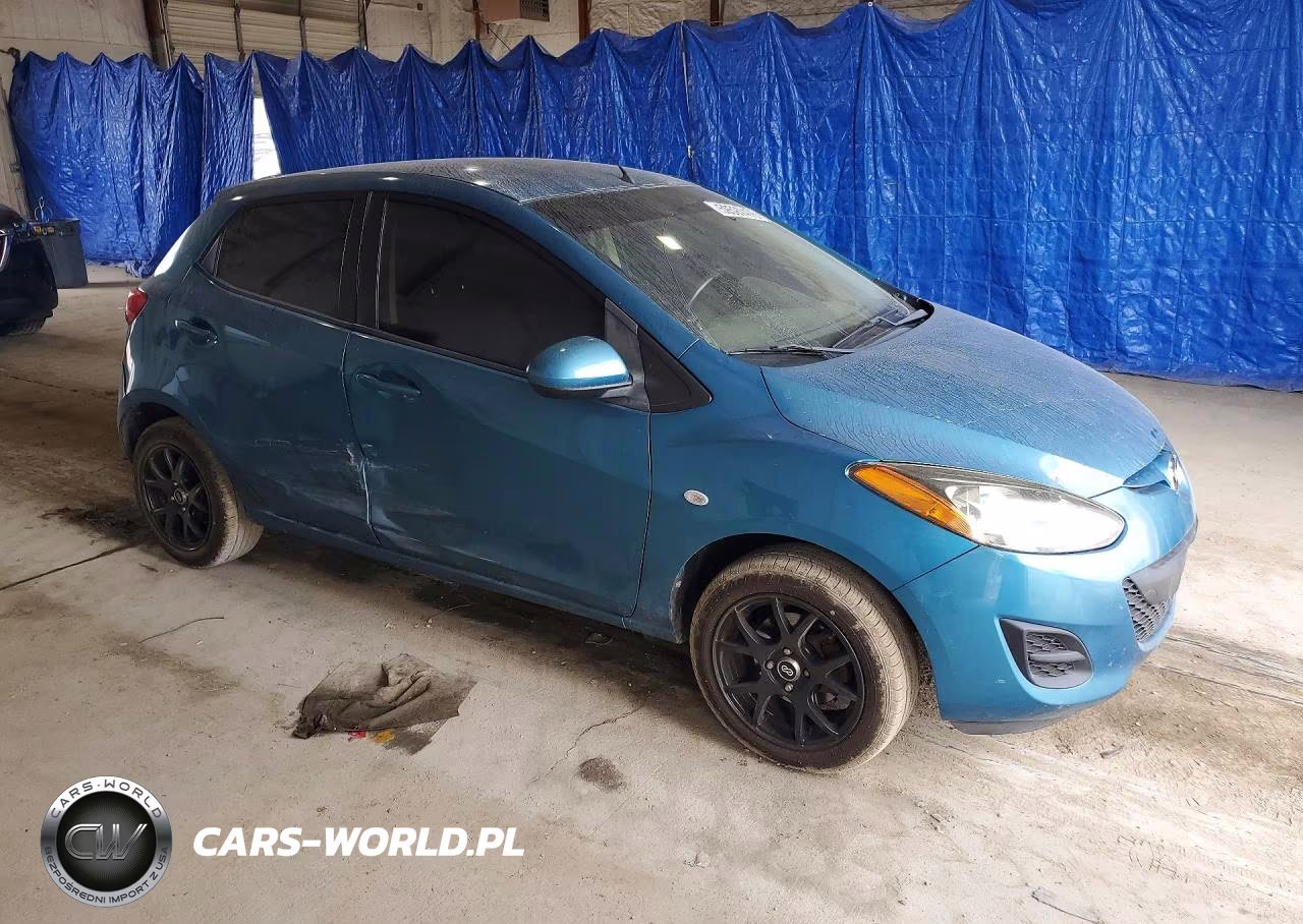 2011 Mazda Mazda2 VIN:JM1DE1HY4B0127890 - 4