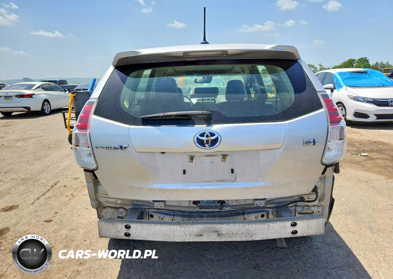 2017 Toyota Prius V Five VIN:JTDZN3EU6HJ073689 - 6