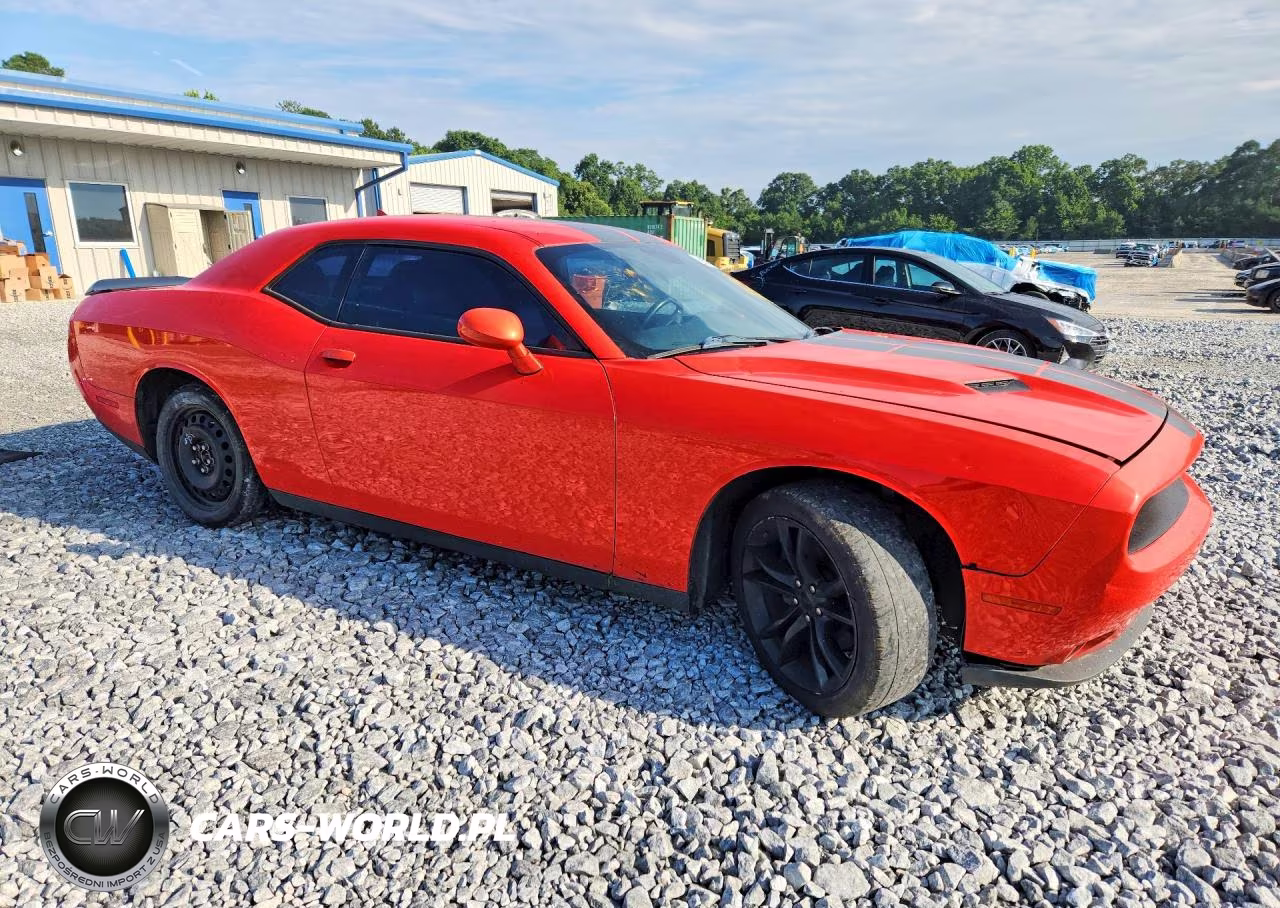 2016 Dodge Challenger Sxt VIN:2C3CDZAG6GH337672 - 4