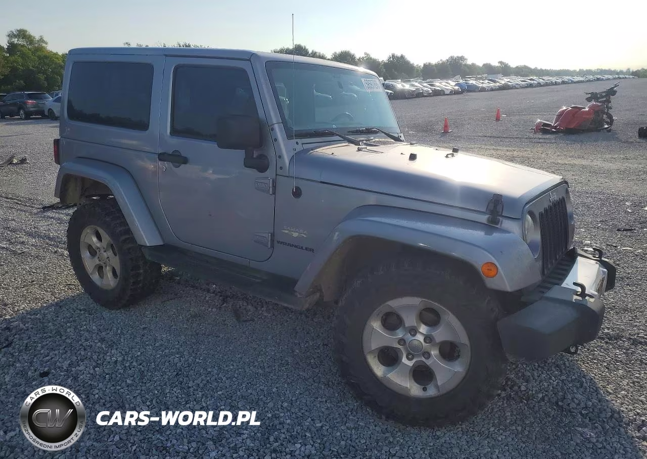 2013 Jeep Wrangler Sahara VIN:1C4AJWBG1DL670448 - 4
