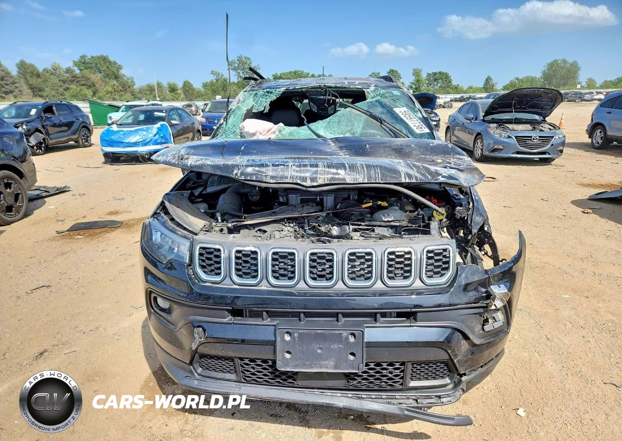 2024 Jeep Compass Latitude VIN:3C4NJDBN6RT101594 - 5