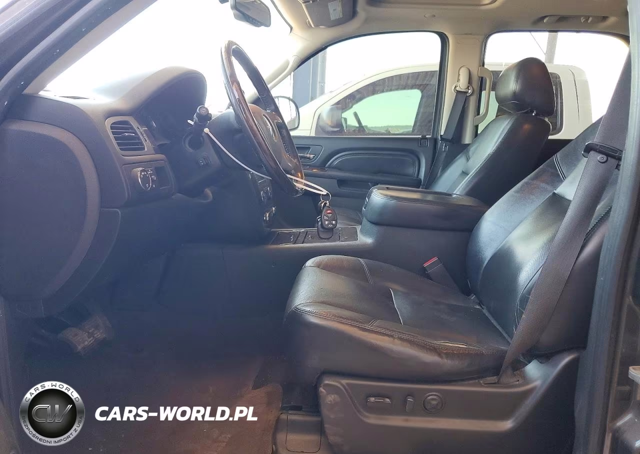 2011 GMC Yukon Denali VIN:1GKS2EEF0BR104522 - 7