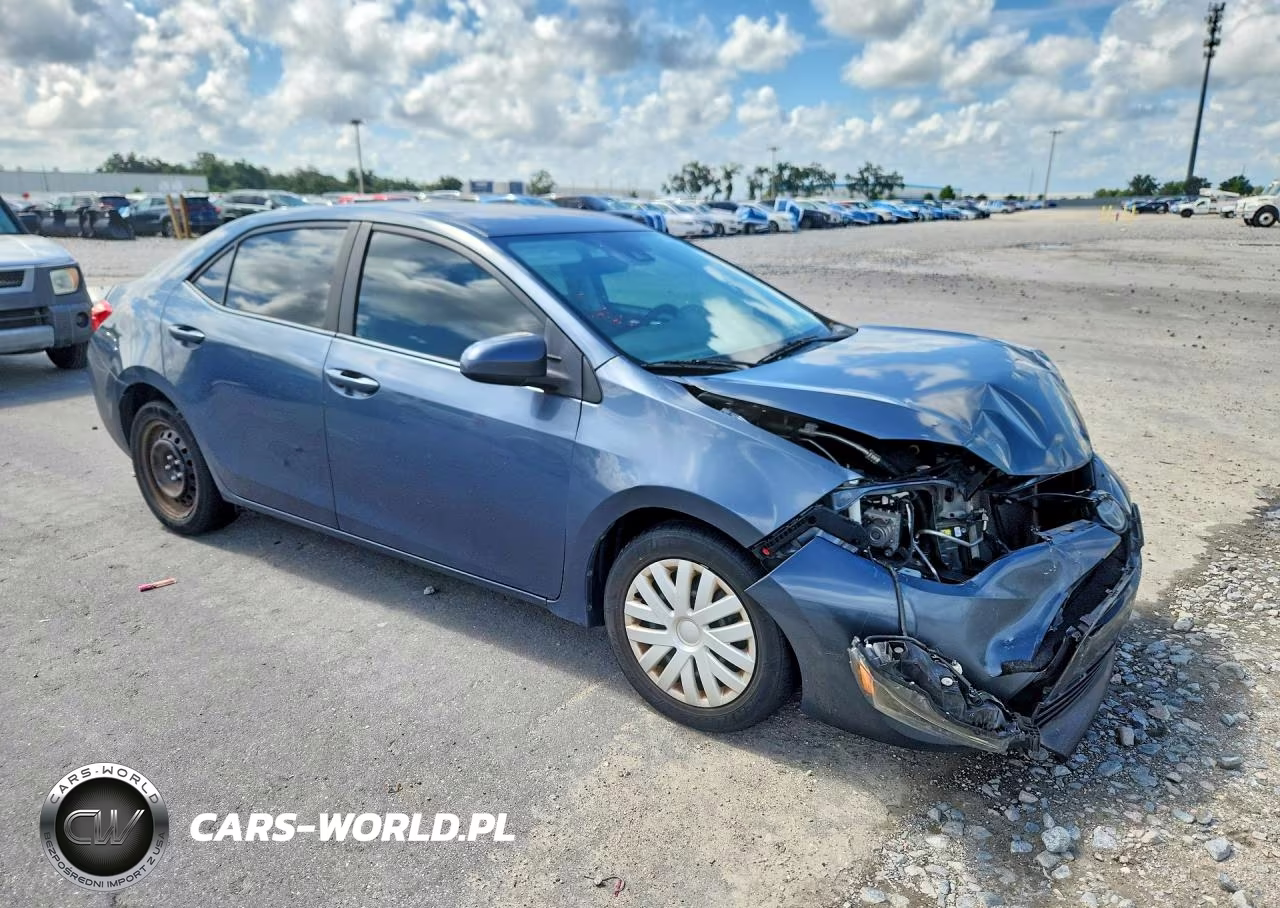 2019 Toyota Corolla Le VIN:2T1BURHE2KC139007 - 4