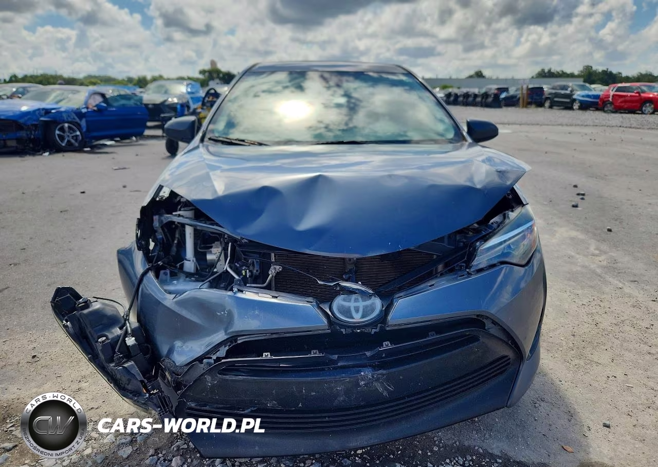 2019 Toyota Corolla Le VIN:2T1BURHE2KC139007 - 5