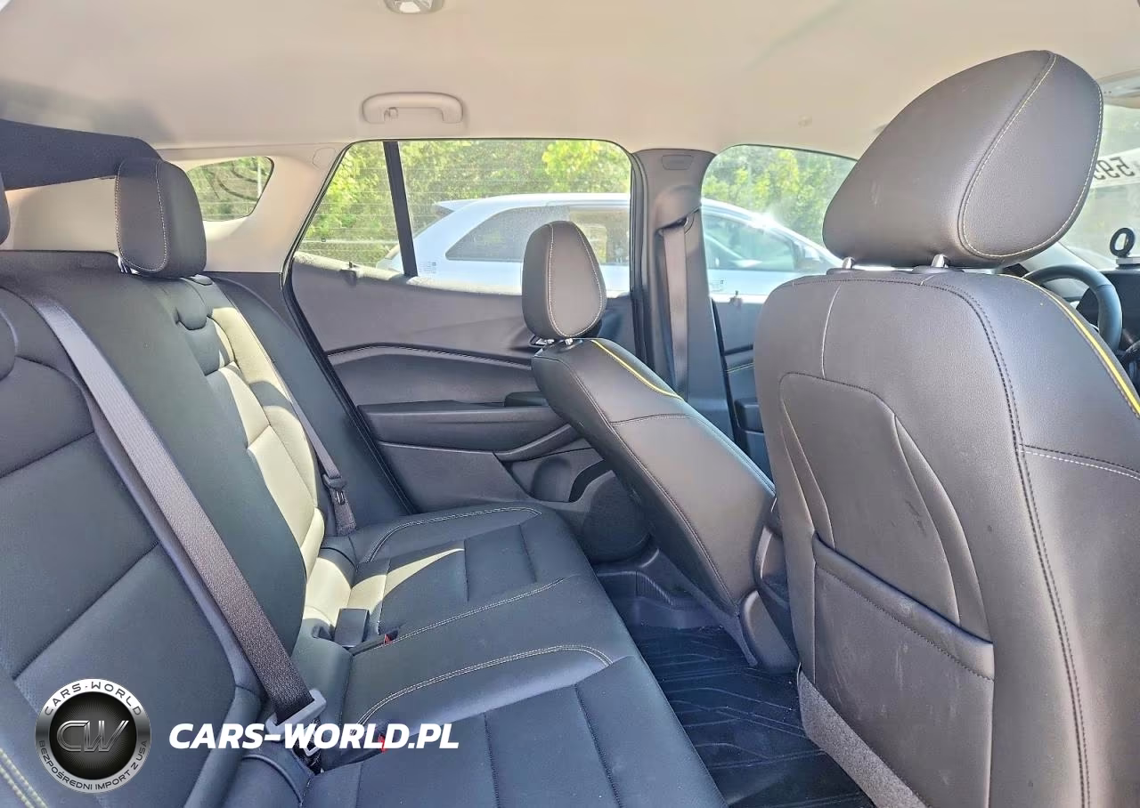 2026 Chevrolet Trax Activ VIN:KL77LKEP2TC071126 - 11