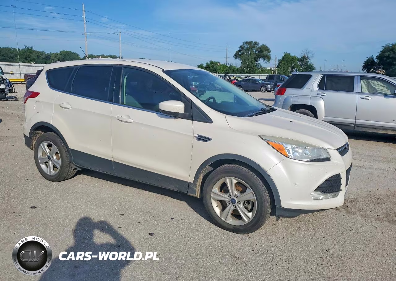 2013 Ford Escape Se VIN:1FMCU9GX9DUC55104 - 4