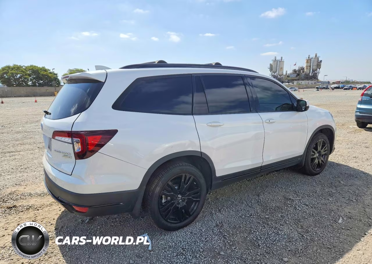 2022 Honda Pilot Black VIN:5FNYF6H75NB067725 - 3