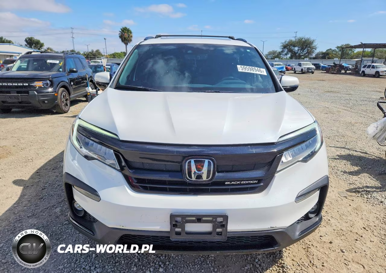 2022 Honda Pilot Black VIN:5FNYF6H75NB067725 - 5