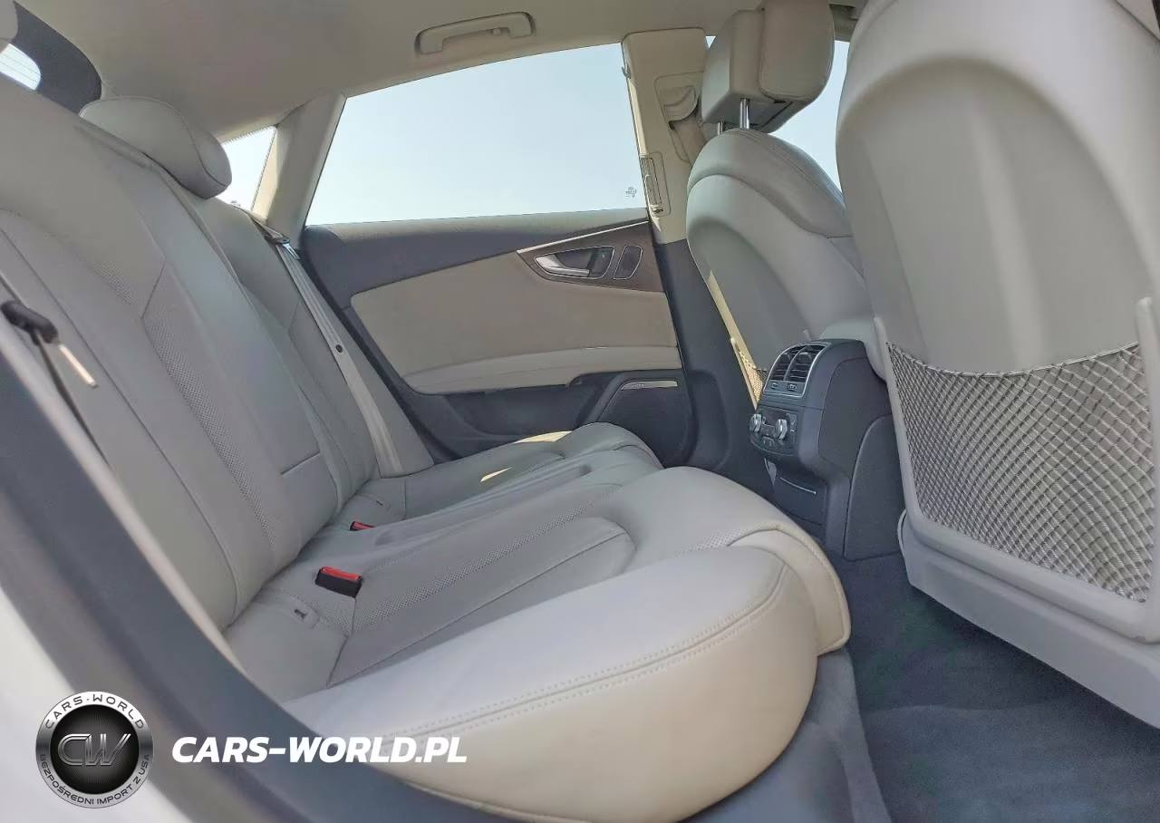 2016 Audi S7 Prestige VIN:WAUW2AFC0GN073519 - 10