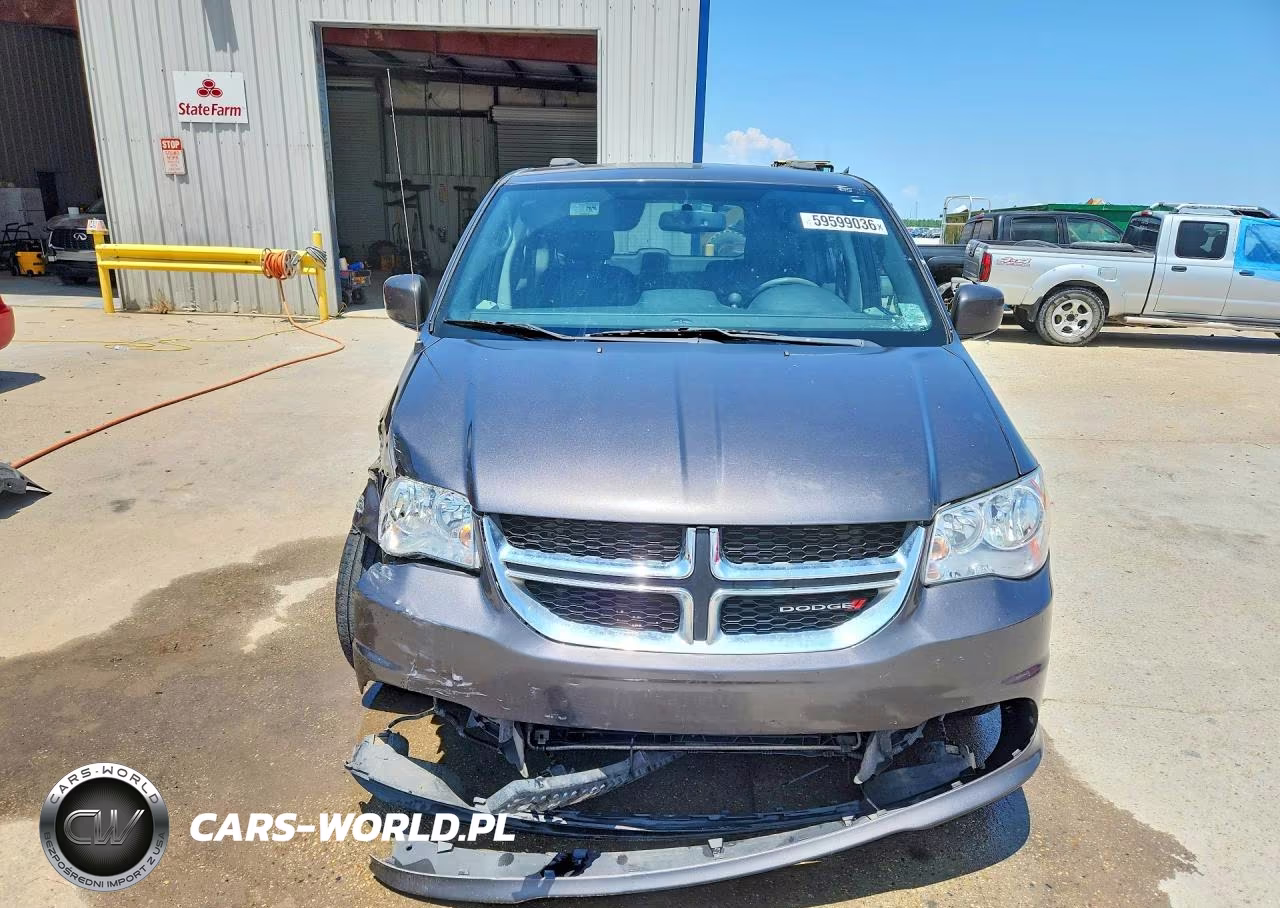 2017 Dodge Grand Caravan Sxt VIN:2C4RDGCG6HR589392 - 5