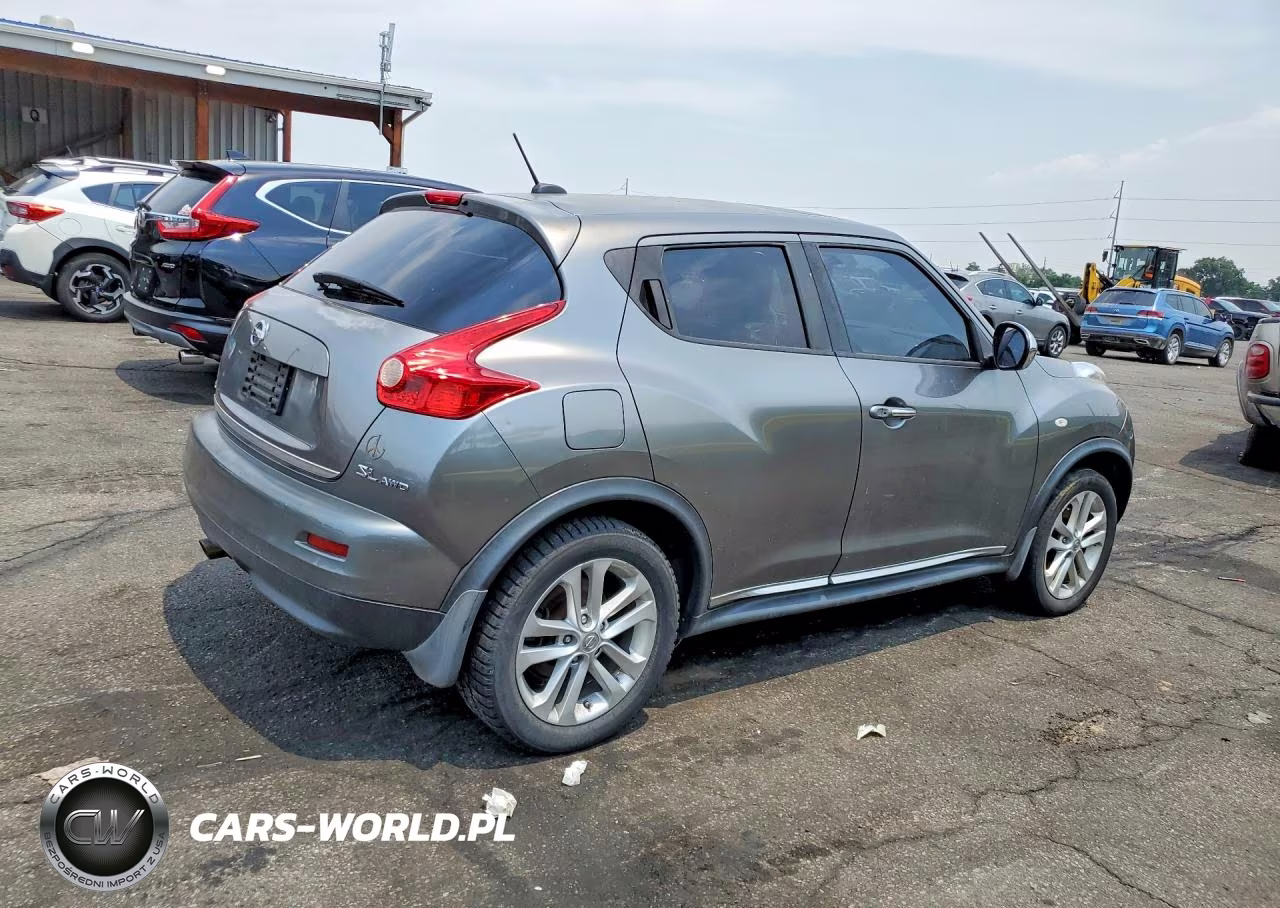 2011 Nissan Juke S VIN:JN8AF5MV1BT022343 - 3