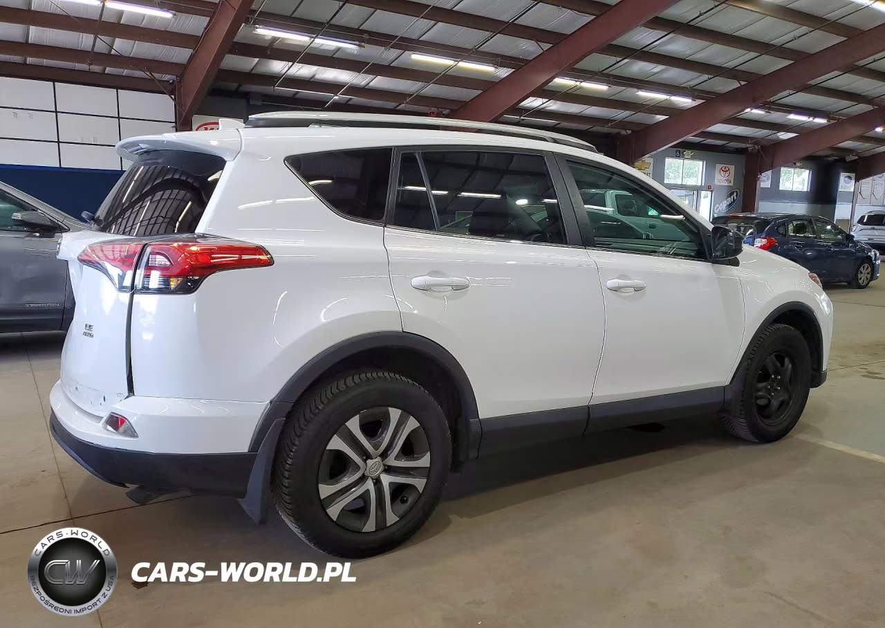 2016 Toyota Rav4 Le VIN:2T3BFREV5GW505182 - 3