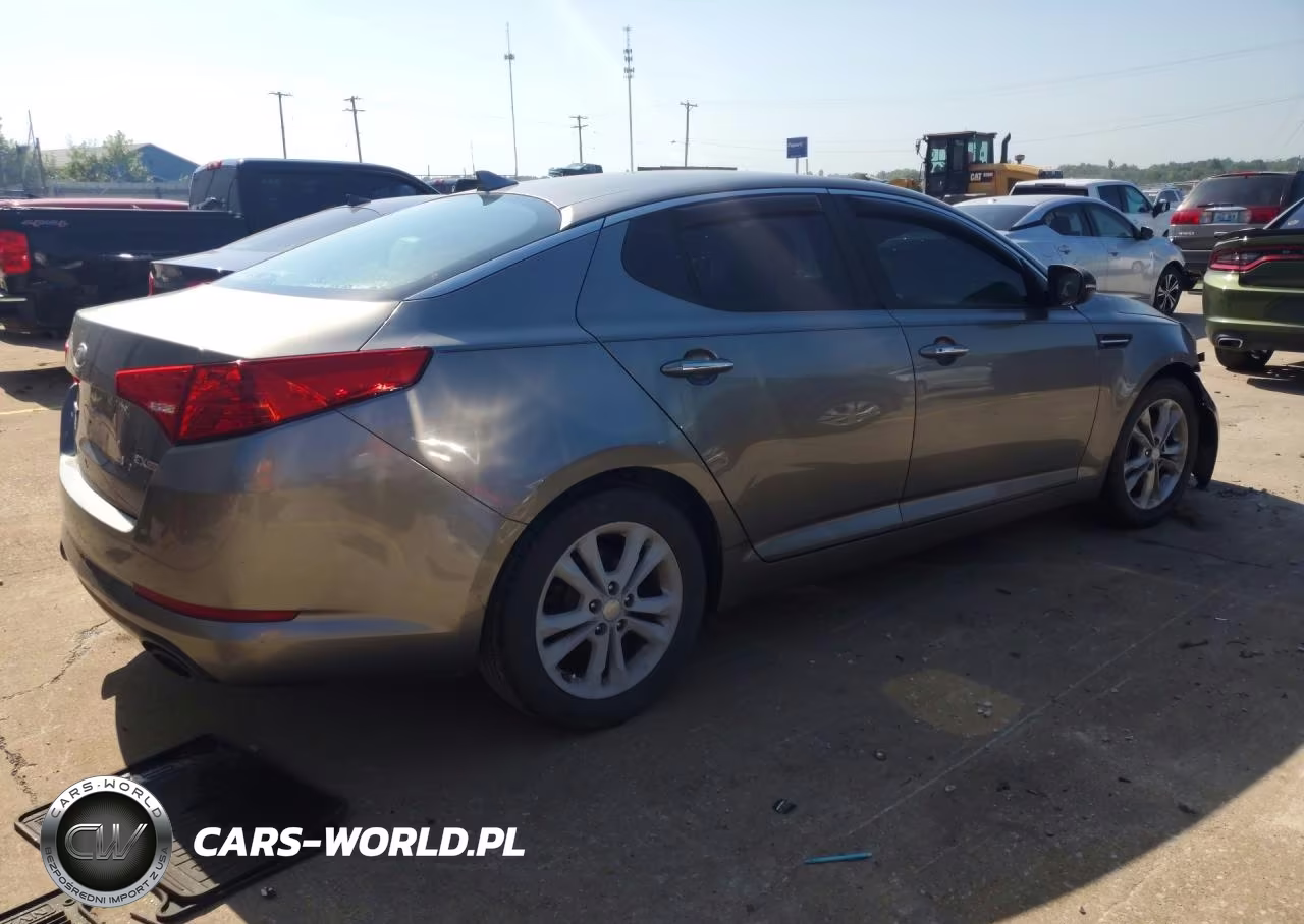 2012 Kia Optima Ex VIN:5XXGN4A76CG065831 - 3
