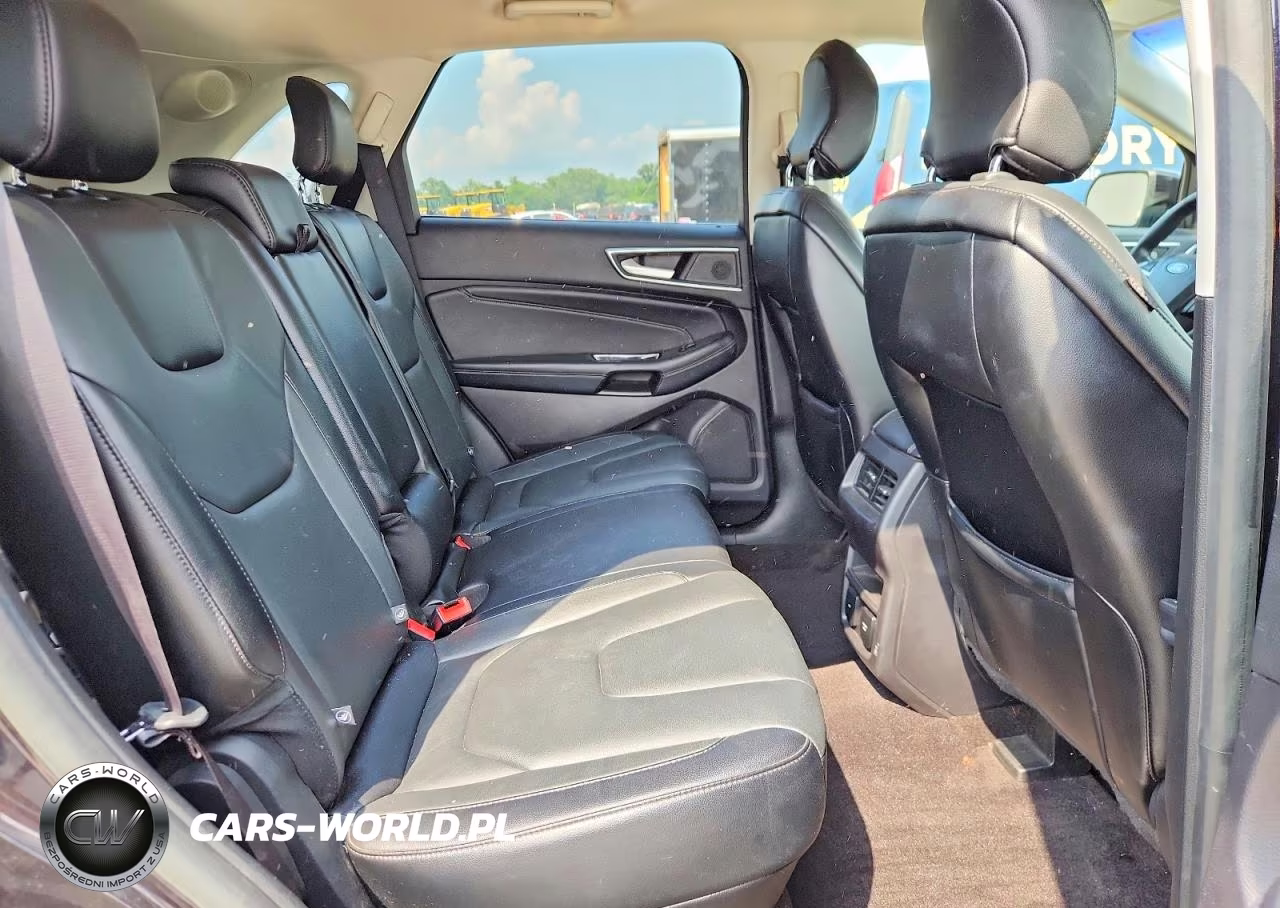 2019 Ford Edge Titanium VIN:2FMPK4K90KBB10622 - 11
