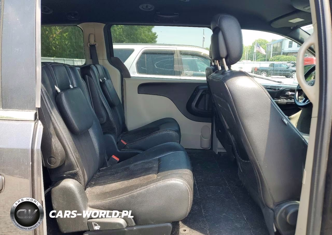 2018 Dodge Grand Caravan Sxt VIN:2C4RDGCG4JR265671 - 11