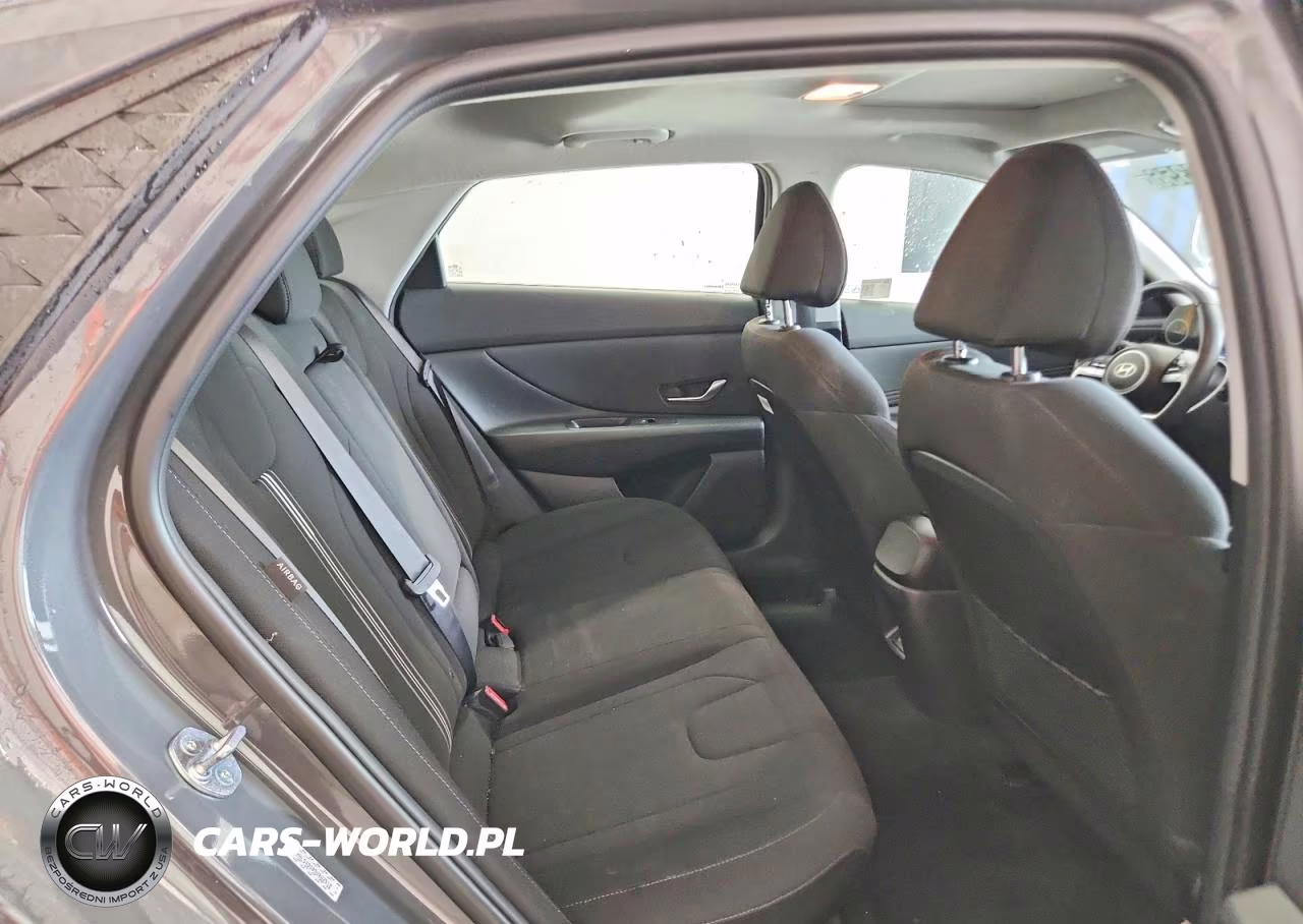 2025 Hyundai Elantra Sel VIN:KMHLS4DG0SU862518 - 10