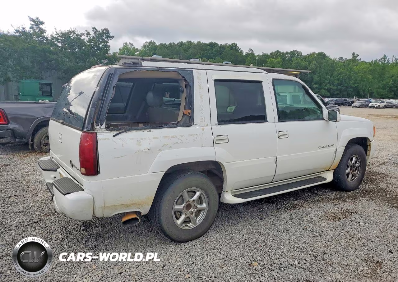 2000 Cadillac Escalade VIN:1GYEK13R9YR115147 - 3