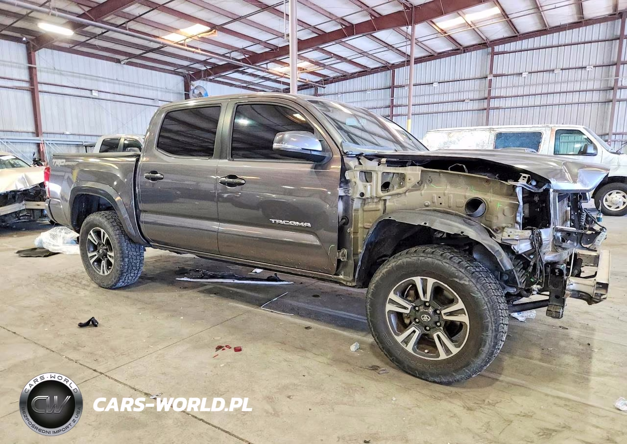 2017 Toyota Tacoma Trd Sport VIN:5TFAZ5CN8HX050162 - 4