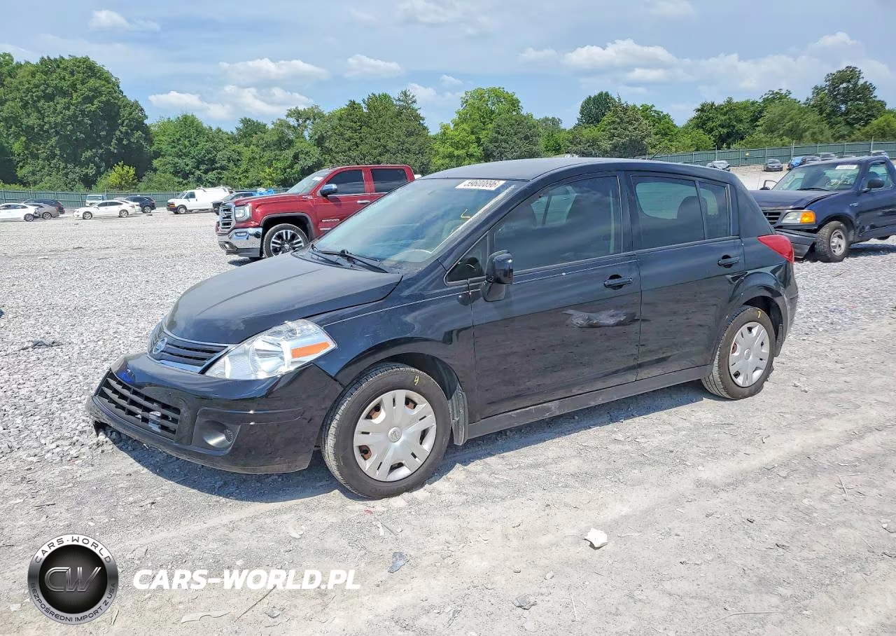 2011 Nissan Versa 1.8 S