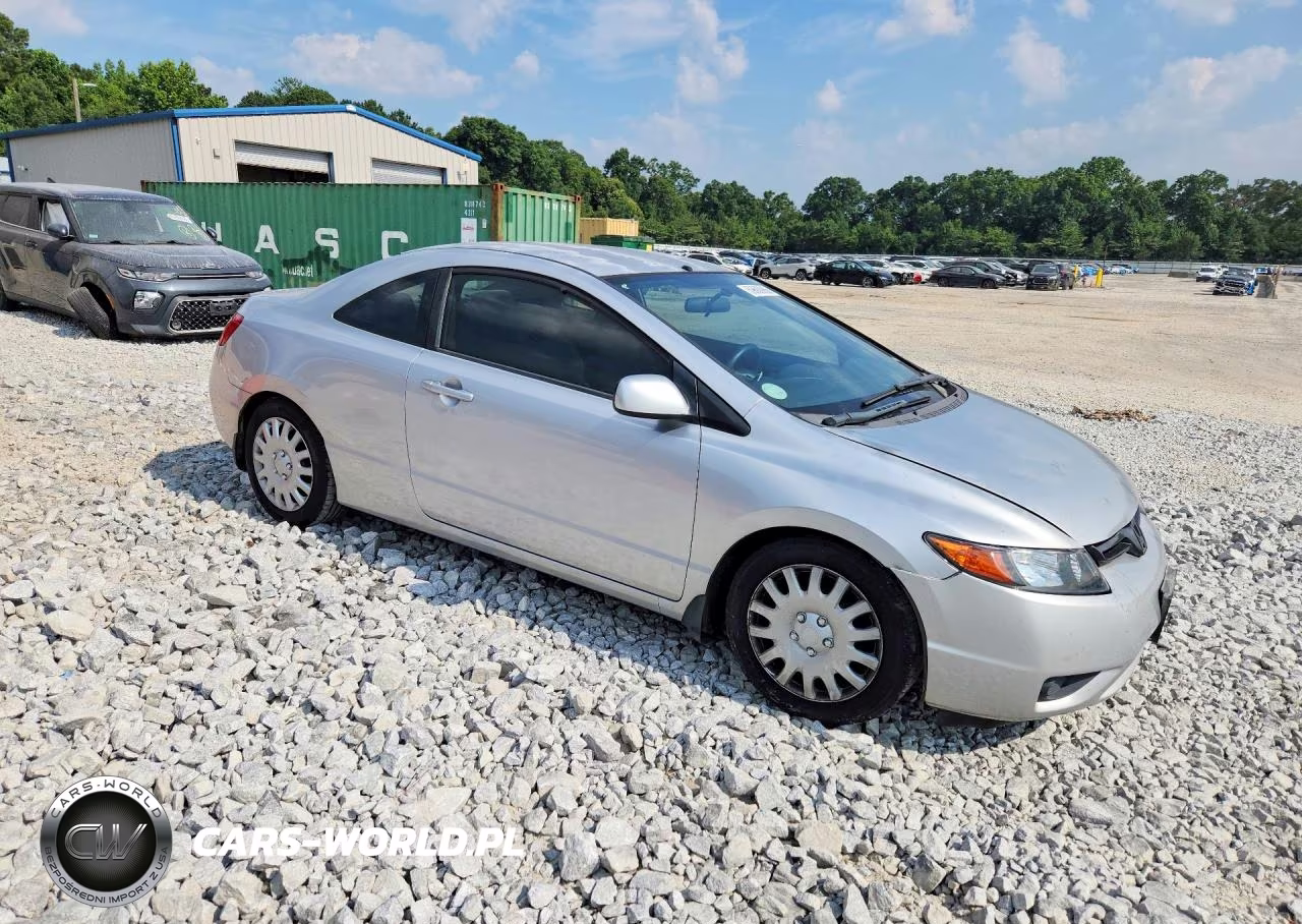 2007 Honda Civic Lx VIN:2HGFG12647H576887 - 4