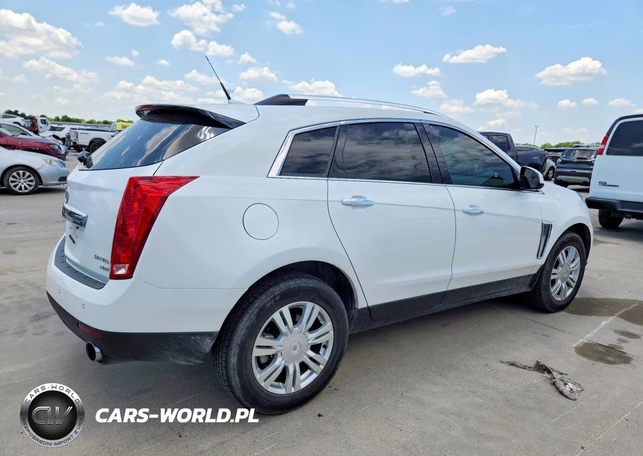 2014 Cadillac Srx Luxury Collection VIN:3GYFNBE39ES570230 - 3