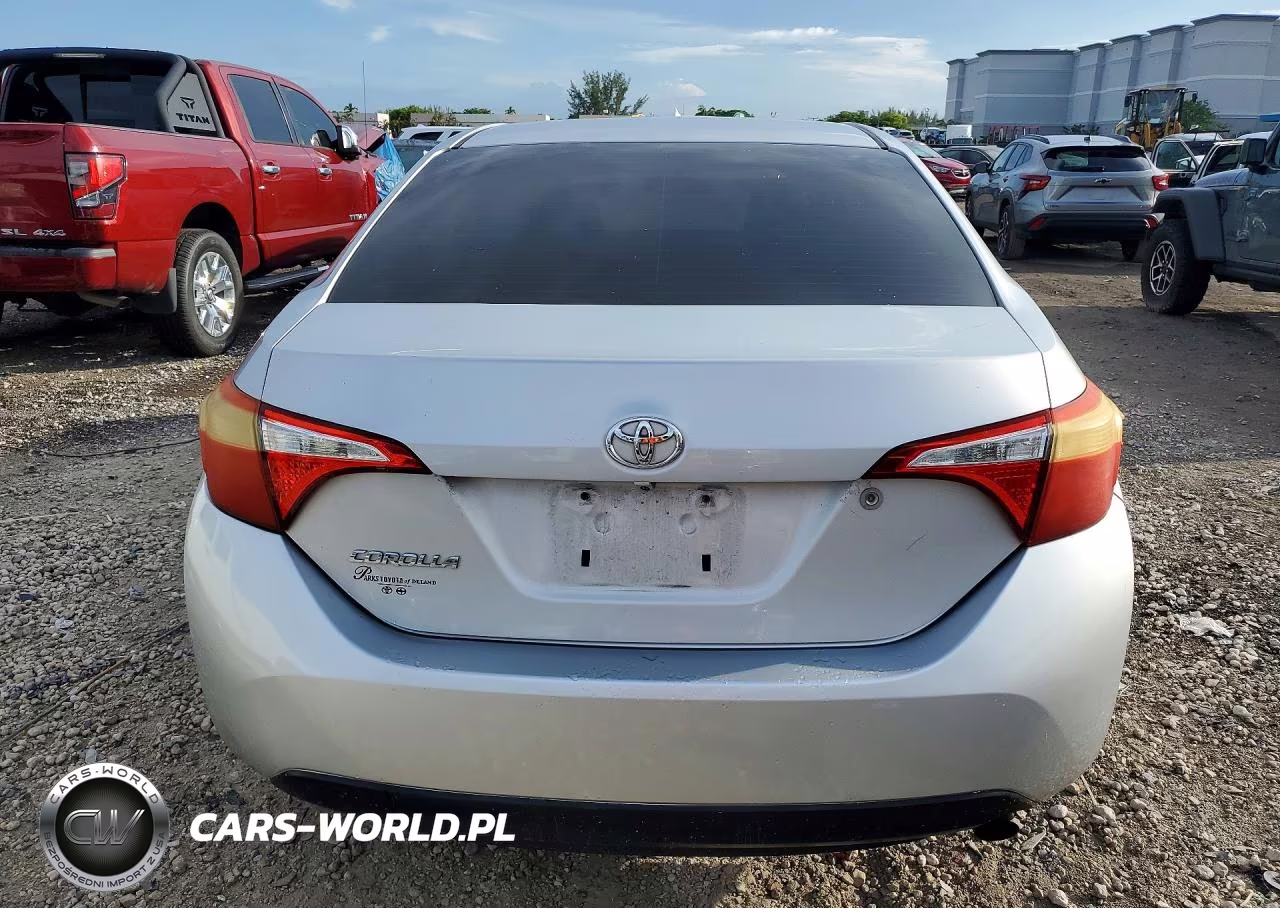 2015 Toyota Corolla L VIN:2T1BURHEXFC447144 - 6