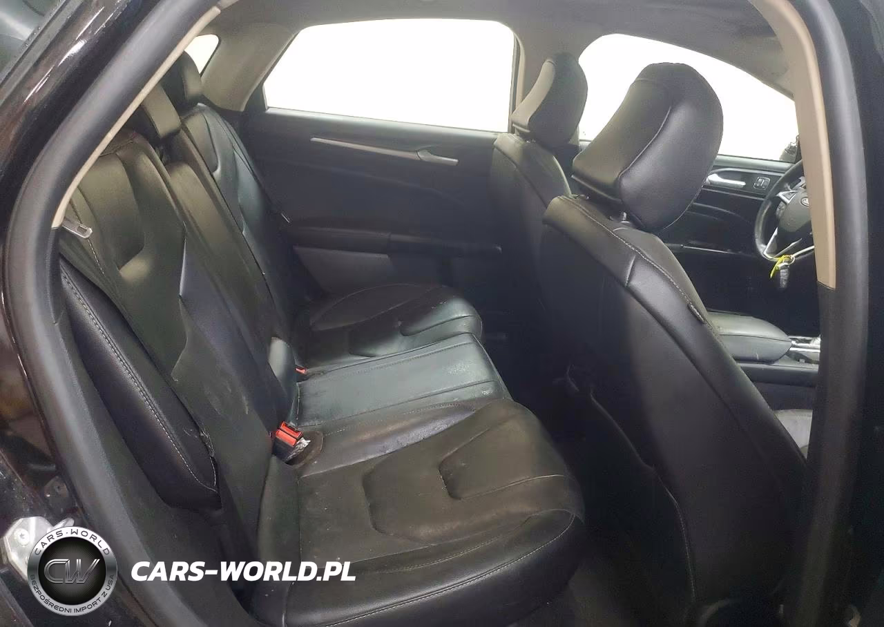 2020 Ford Fusion Titanium VIN:3FA6P0RU8LR157023 - 10