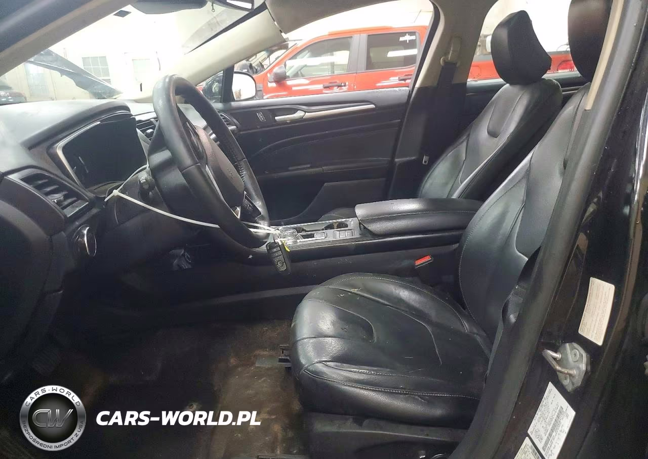 2020 Ford Fusion Titanium VIN:3FA6P0RU8LR157023 - 7