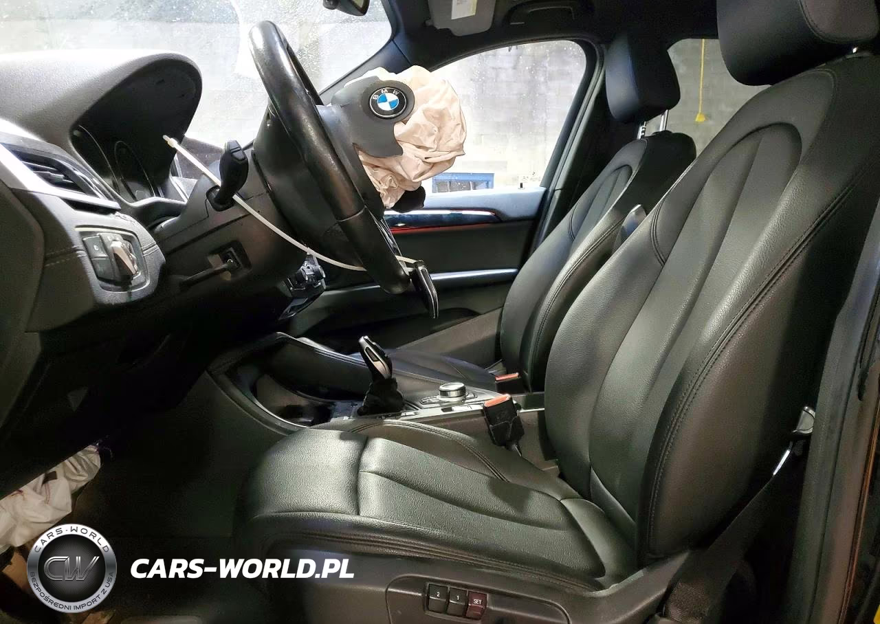2020 BMW X1 xDrive28I VIN:WBXJG9C00L5P74517 - 7