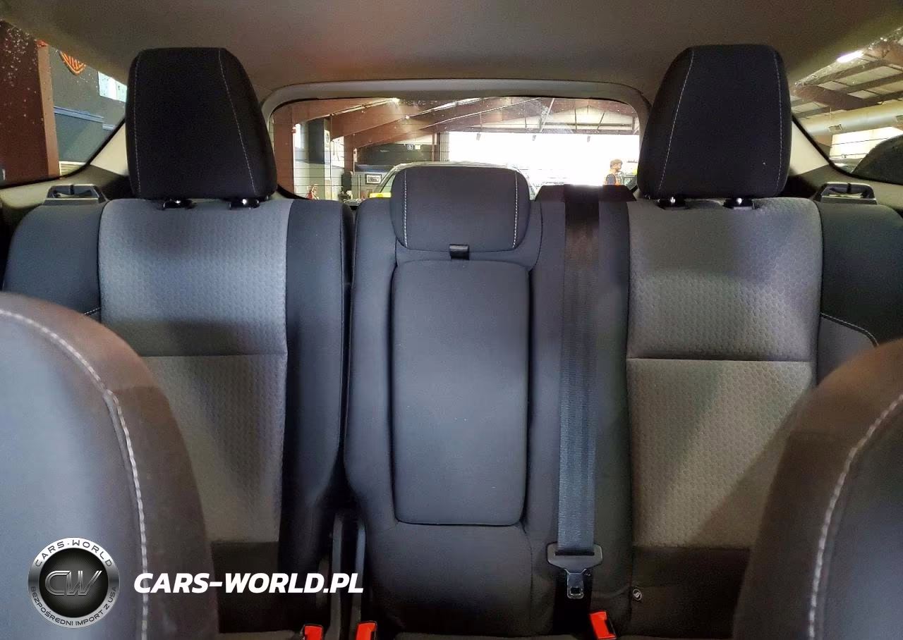 2017 Ford Escape VIN:1FMCU9G97HUE79107 - 10