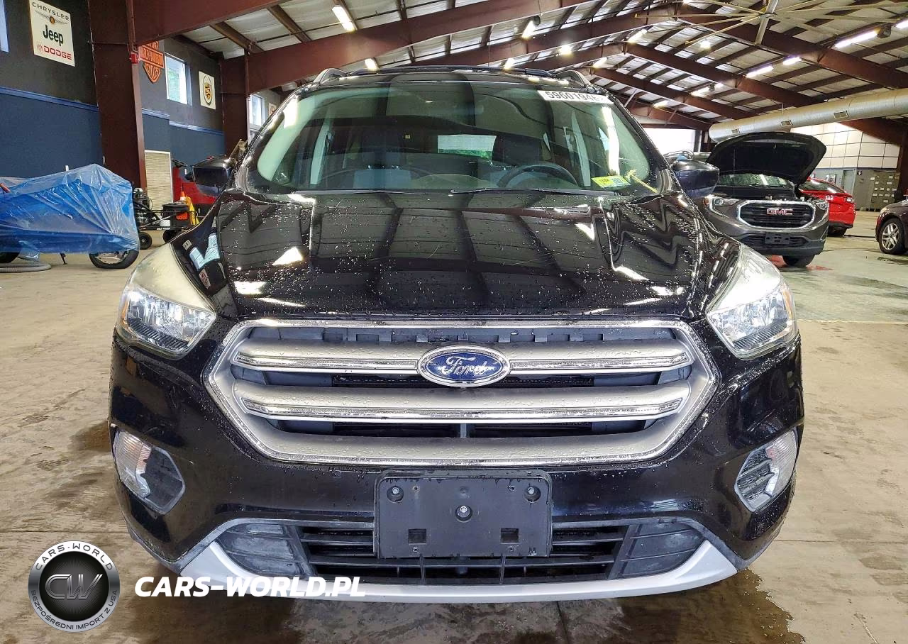 2017 Ford Escape VIN:1FMCU9G97HUE79107 - 5