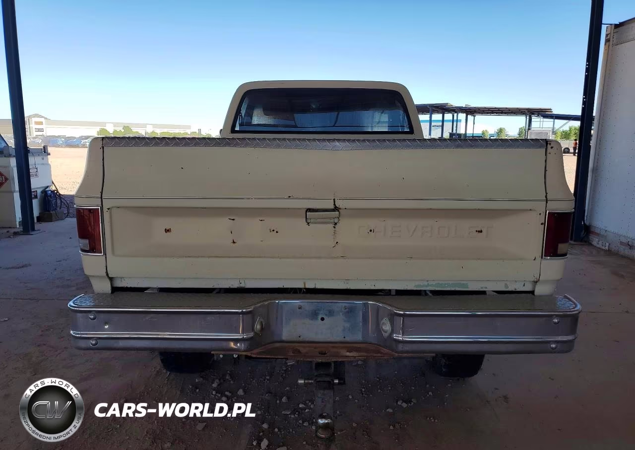 1985 Chevrolet K10 VIN:1GCEK14N4FS159614 - 6