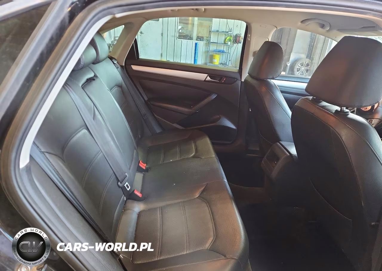2012 Volkswagen Passat Se VIN:1VWBP7A37CC101252 - 10