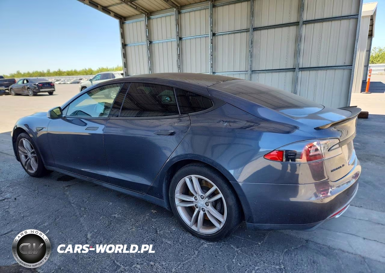 2015 Tesla Model S 85 VIN:5YJSA1H14FFP77218 - 2