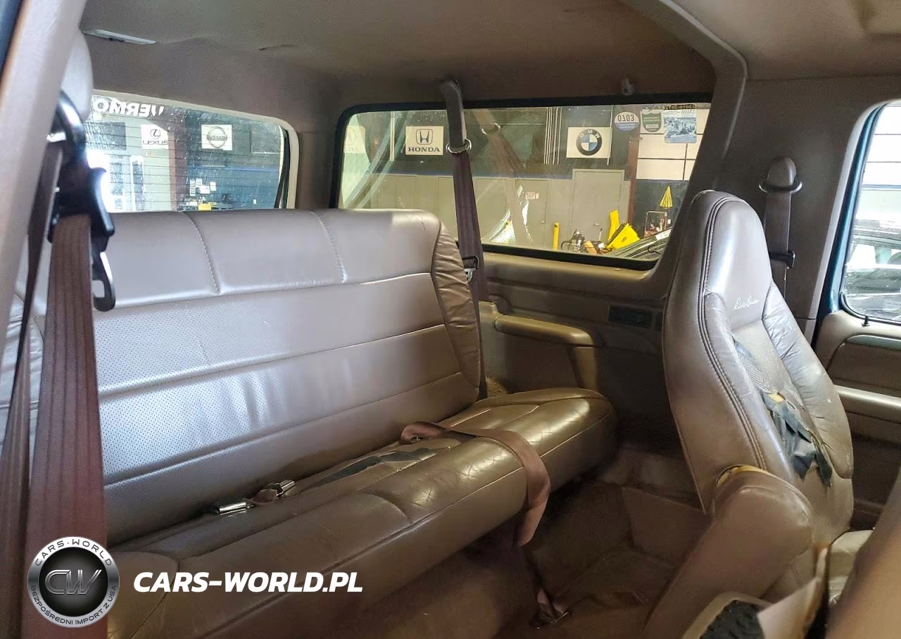 1993 Ford Bronco U100 VIN:1FMEU15NXPLA40353 - 11