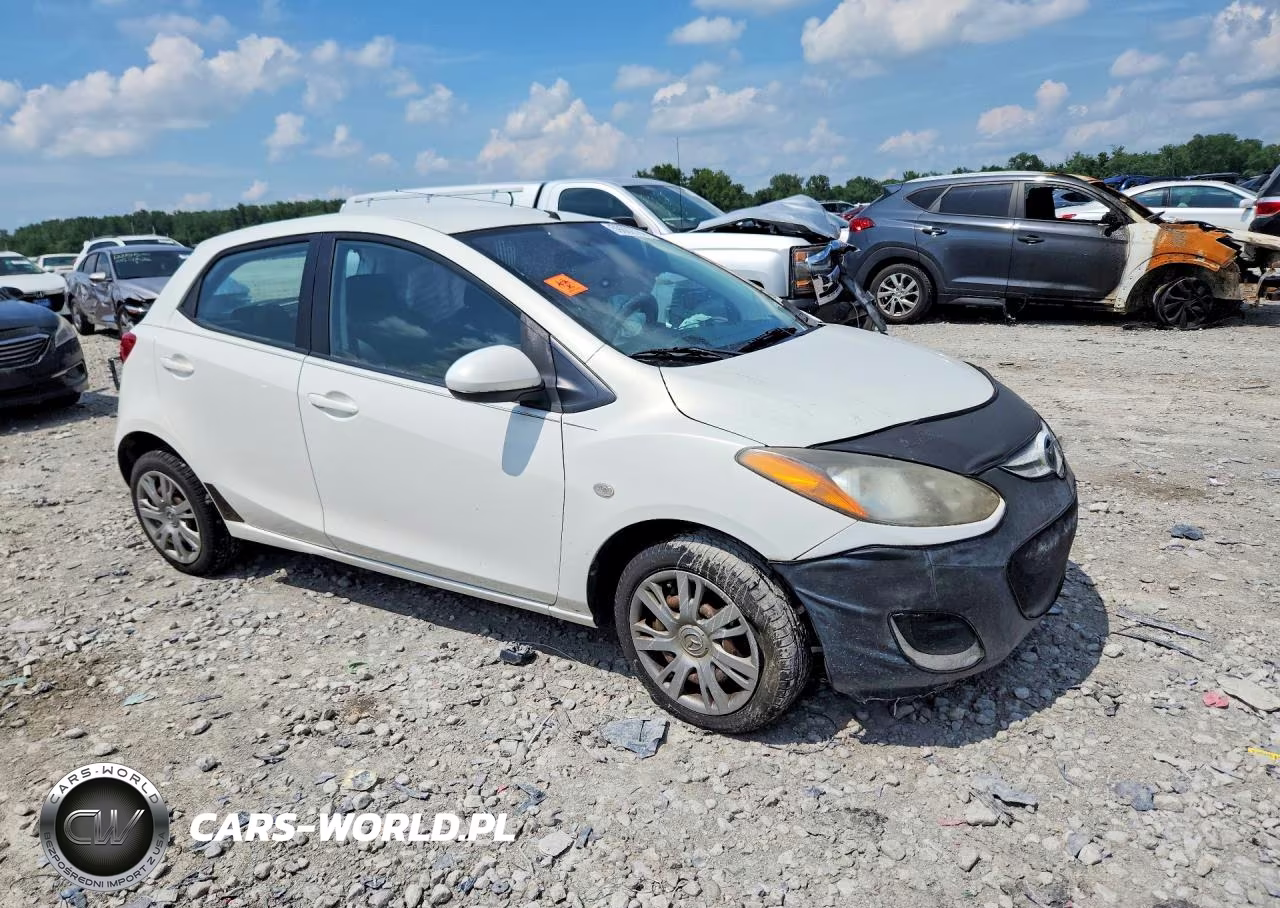 2013 Mazda Mazda2 VIN:JM1DE1KY2D0165422 - 4