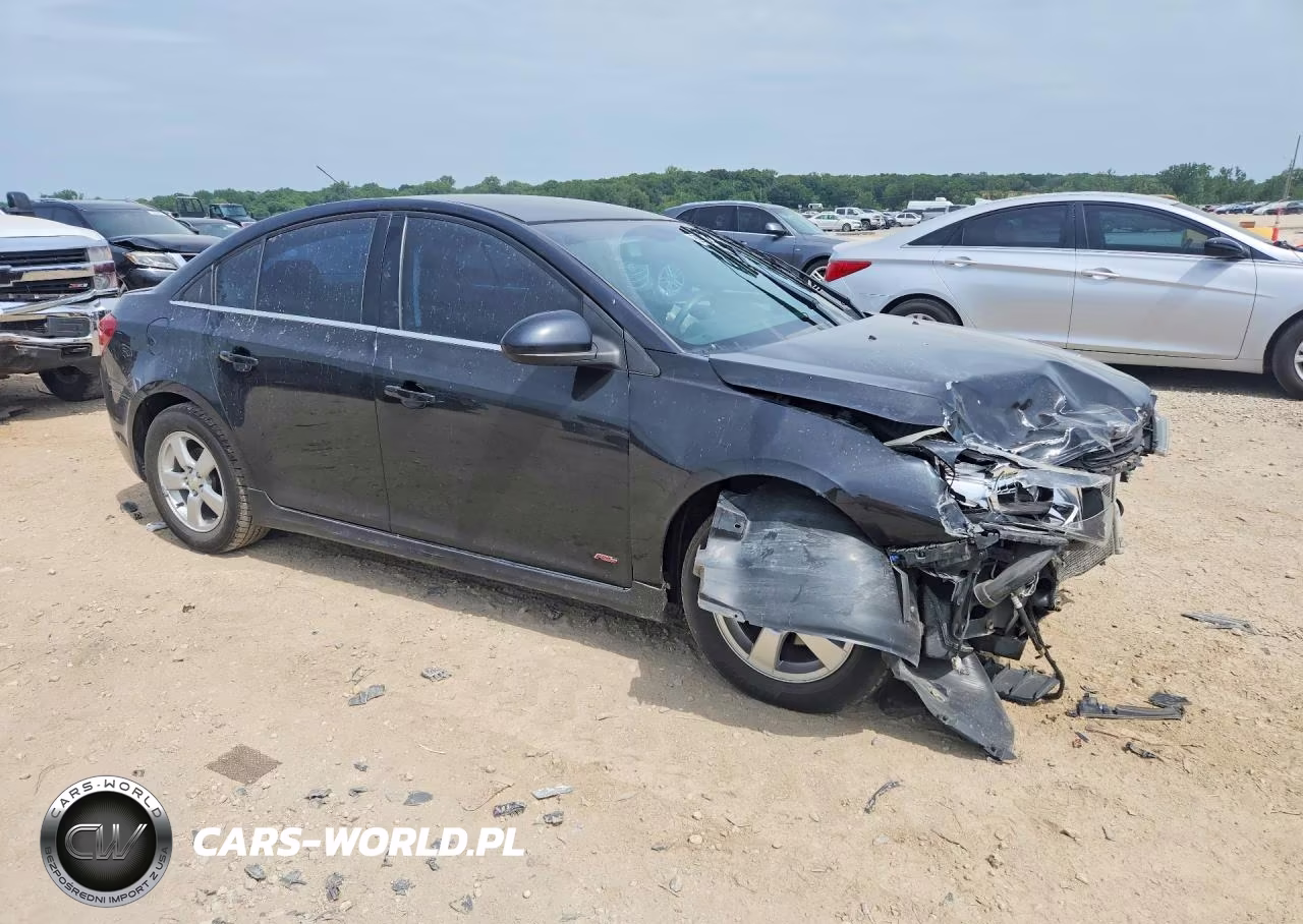 2015 Chevrolet Cruze Lt VIN:1G1PC5SB7F7255996 - 4
