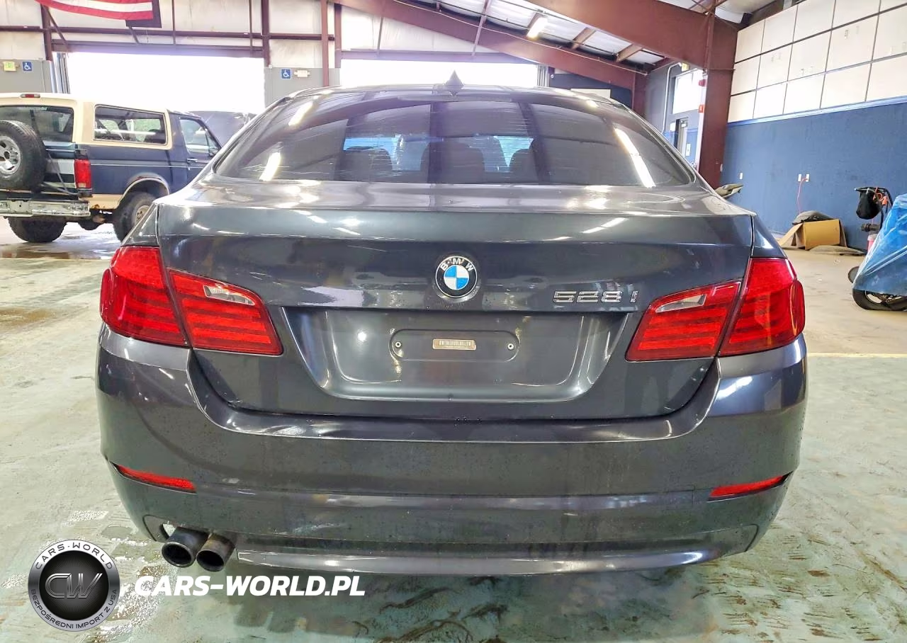 2012 BMW 528 I VIN:WBAXG5C52CDW24181 - 6
