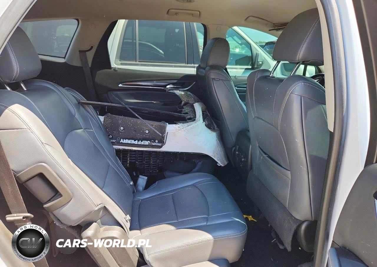 2018 Buick Enclave Essence VIN:5GAEVAKW8JJ178475 - 10
