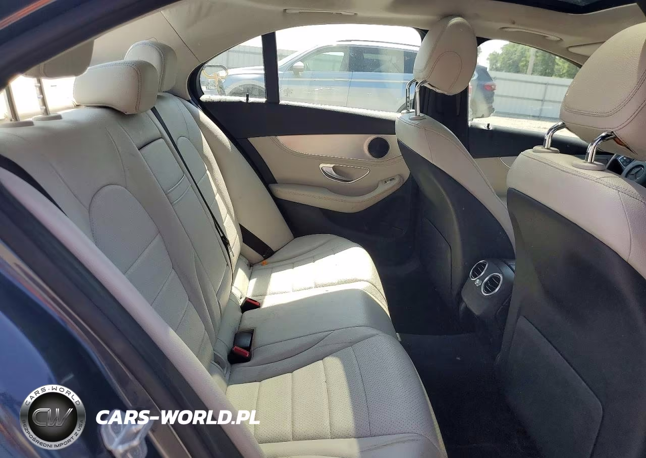 2015 Mercedes-Benz C 300 VIN:55SWF4JB3FU088535 - 10