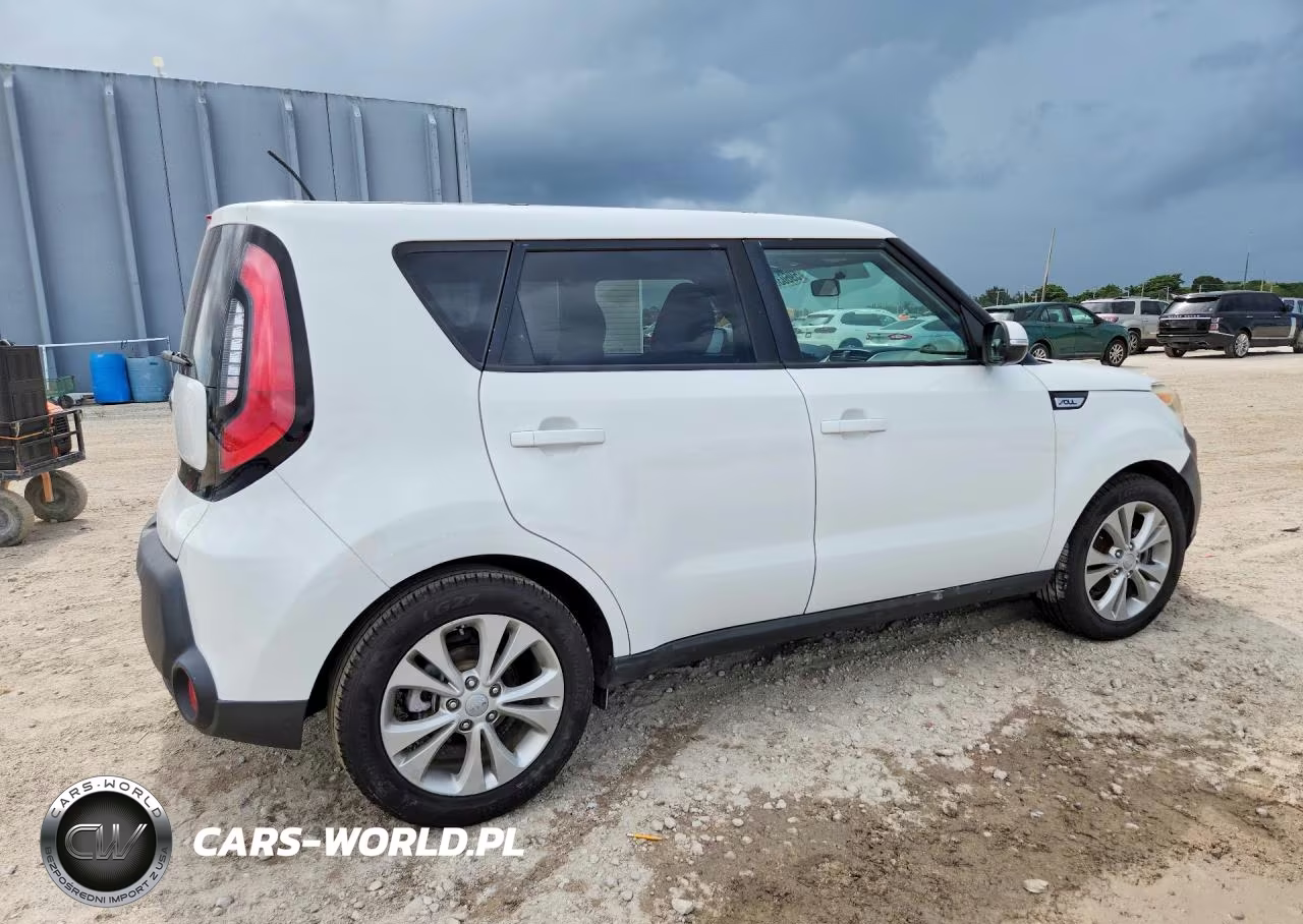 2014 Kia Soul + VIN:KNDJP3A53E7043418 - 3