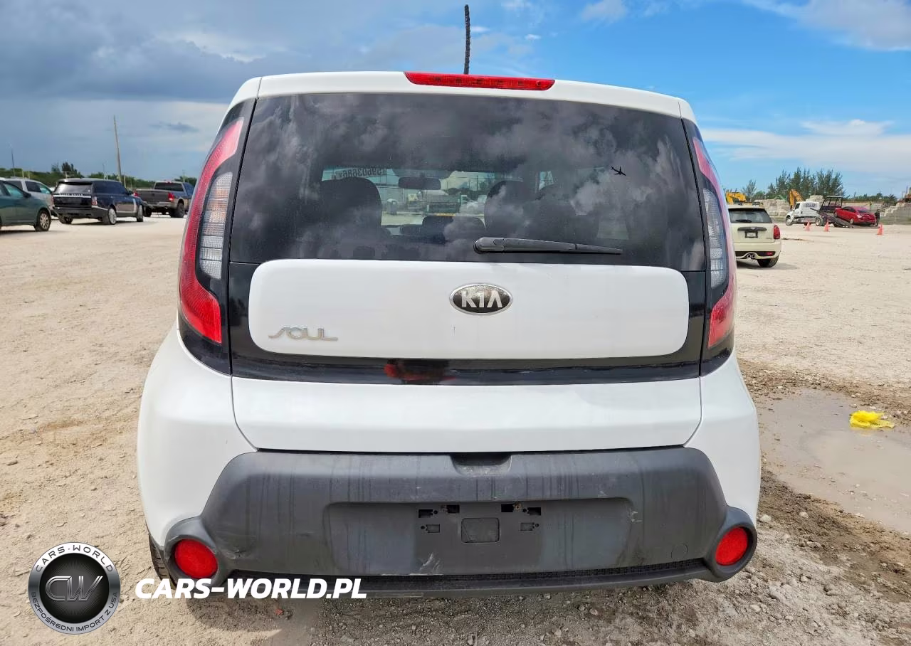 2014 Kia Soul + VIN:KNDJP3A53E7043418 - 6