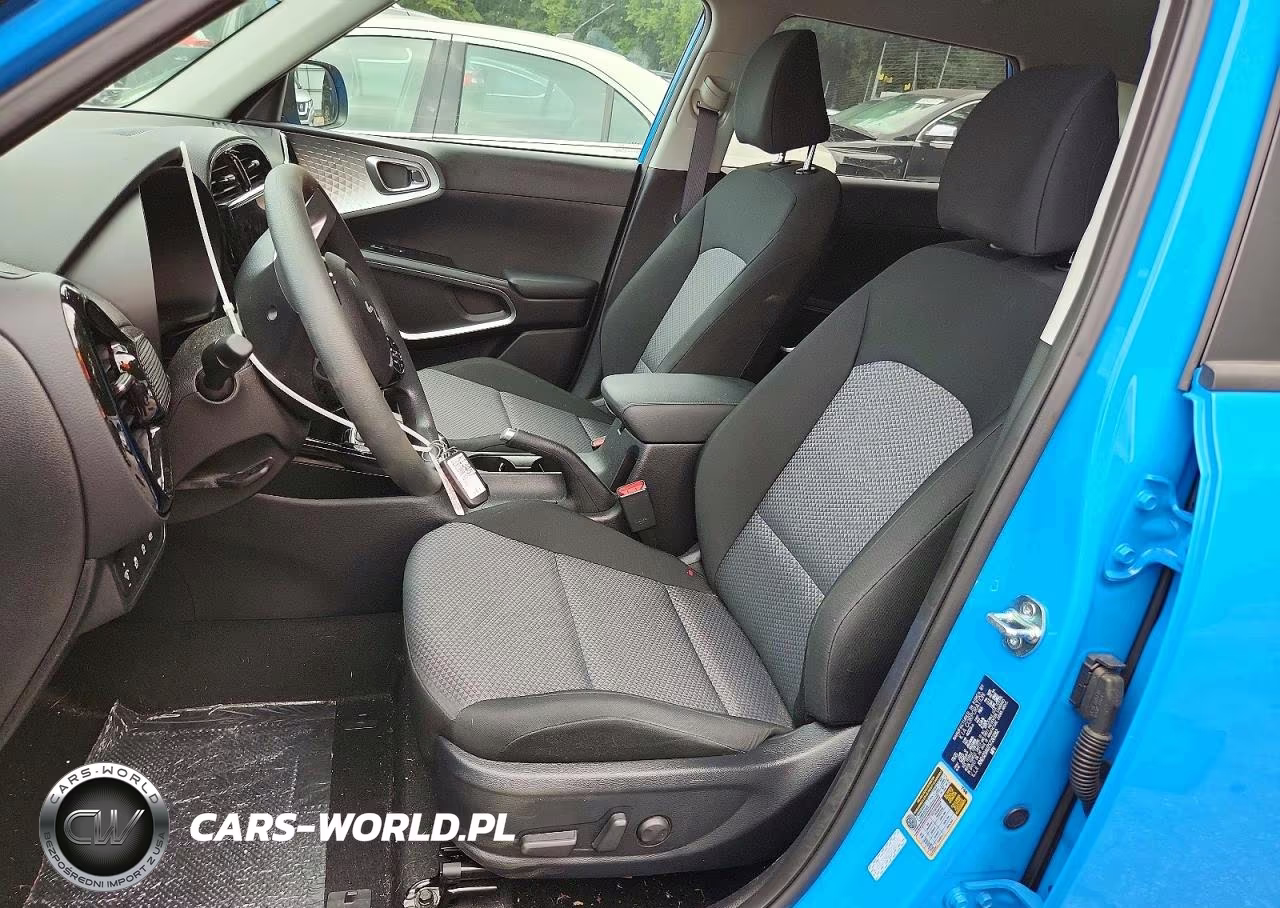 2025 Kia Soul S VIN:KNDJ23AU7S7261282 - 7