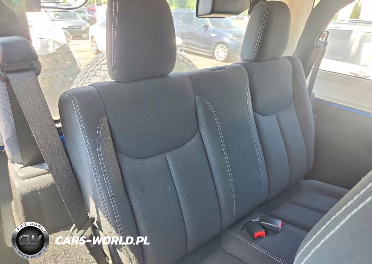 2015 Jeep Wrangler Sahara VIN:1C4AJWBG0FL748639 - 11