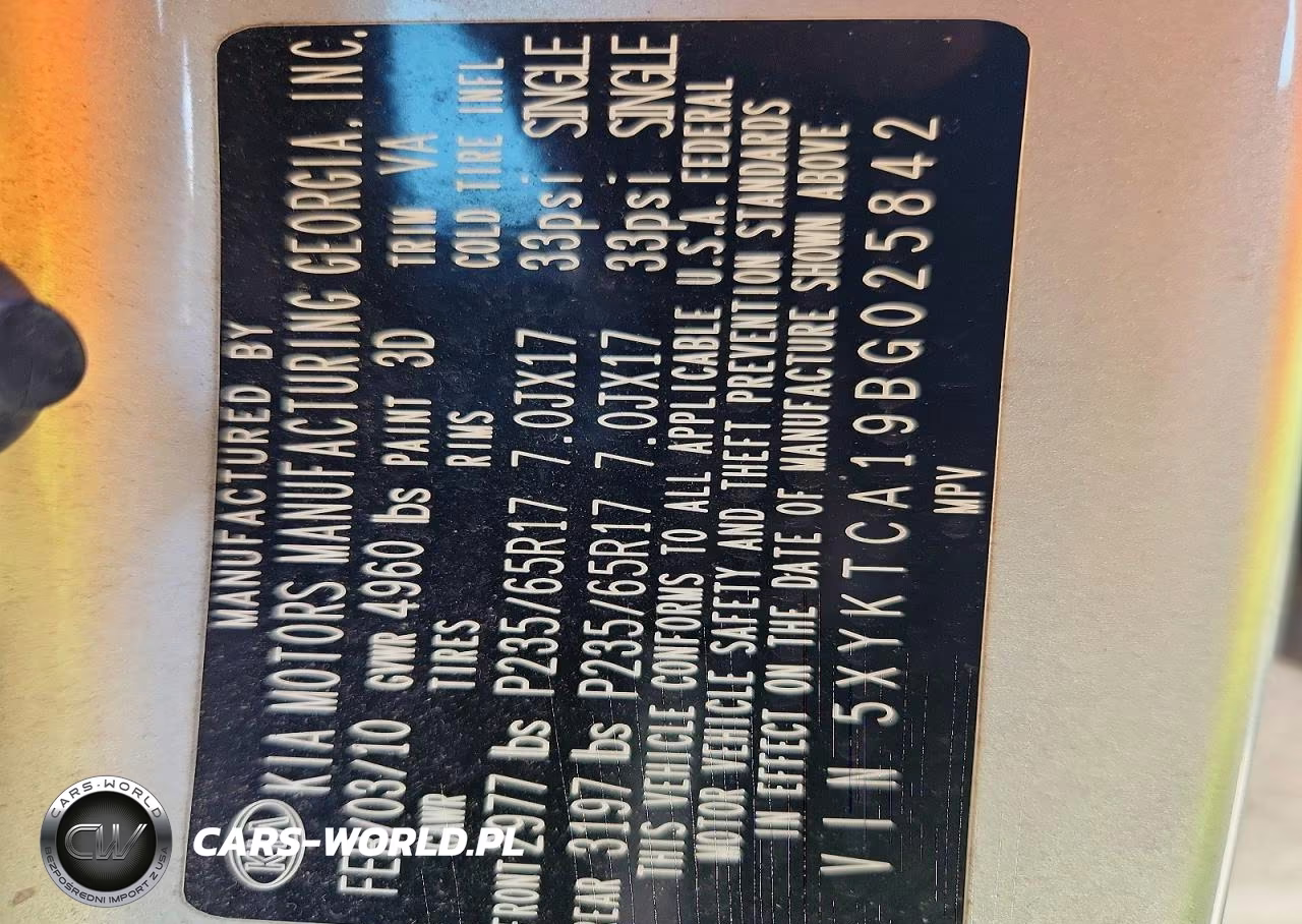 2011 Kia Sorento Lx VIN:5XYKTCA19BG025842 - 12