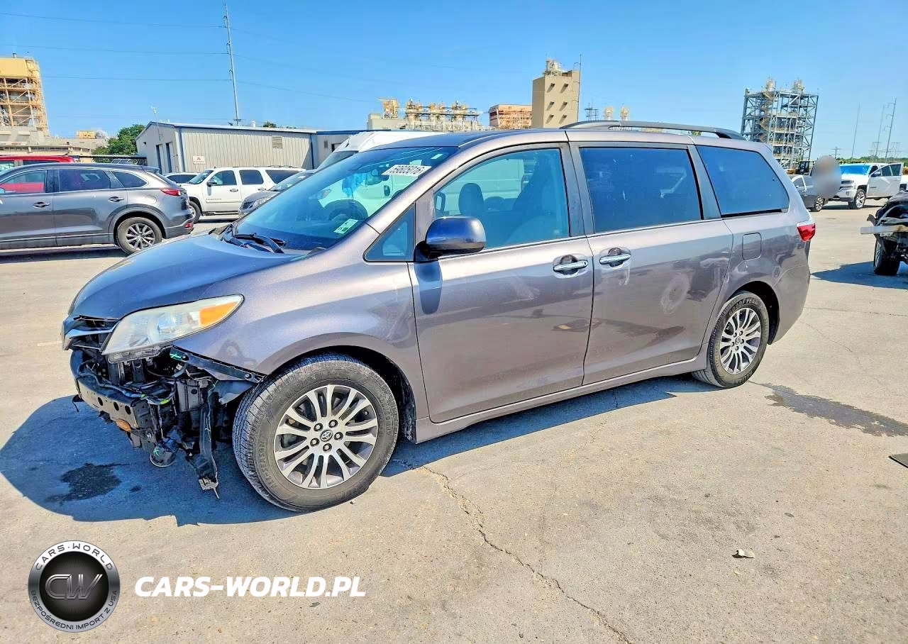 2019 Toyota Sienna Xle 8-Passenger