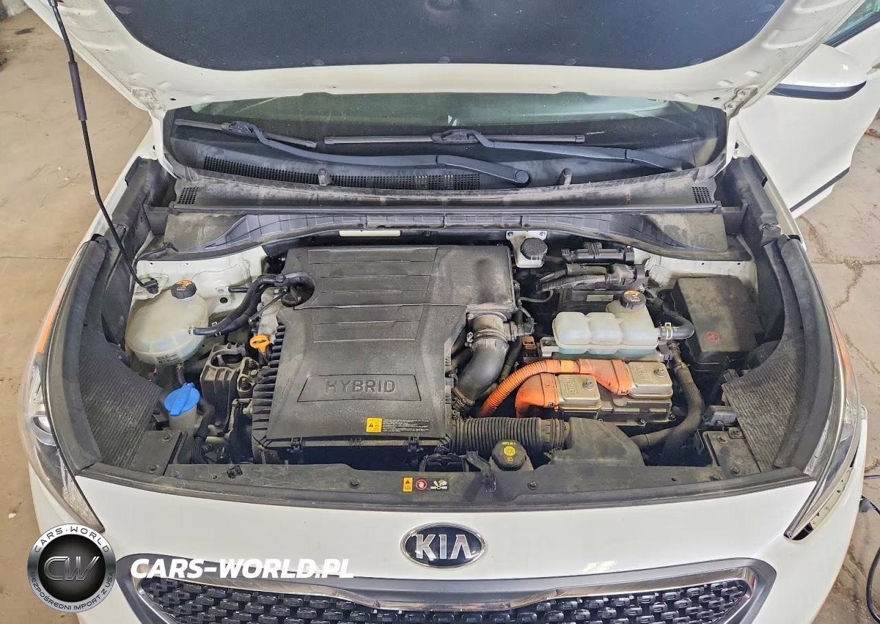 2018 Kia Niro Lx VIN:KNDCB3LC5J5155128 - 11